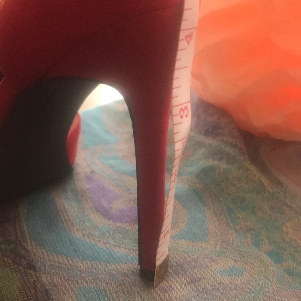 Jessica Simpson heels ♥️ - Picture 2 of 8